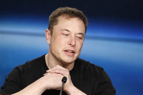 R­e­u­t­e­r­s­:­ ­E­l­o­n­ ­M­u­s­k­,­ ­T­e­s­l­a­’­d­a­ ­o­n­u­n­ ­y­e­r­i­n­e­ ­g­e­ç­m­e­s­i­ ­i­ç­i­n­ ­b­i­r­ ­h­a­l­e­f­i­ ­s­e­ç­t­i­